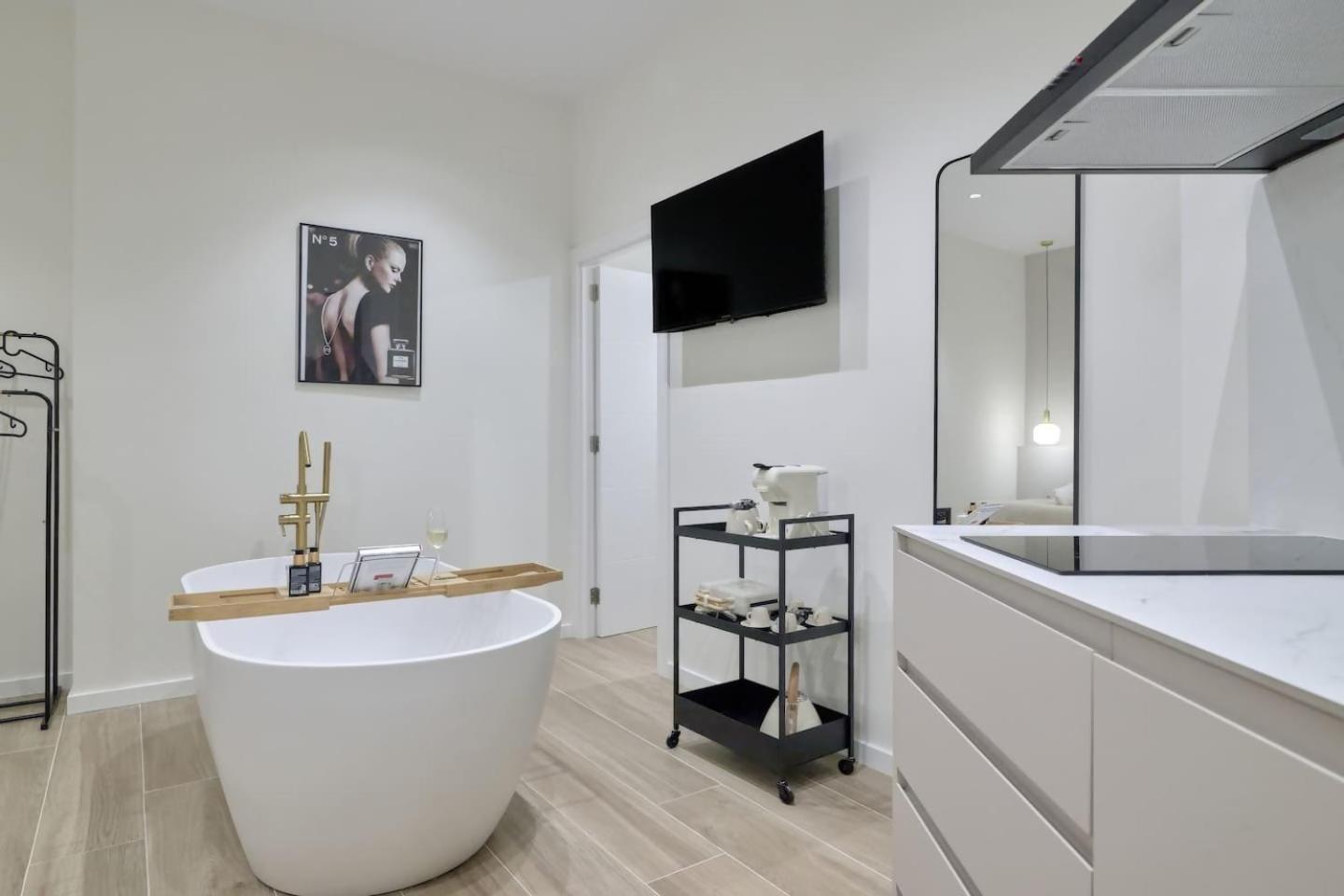 Romantic Apartment N1 Oceanografico By Virkin Suites 瓦伦西亚 外观 照片